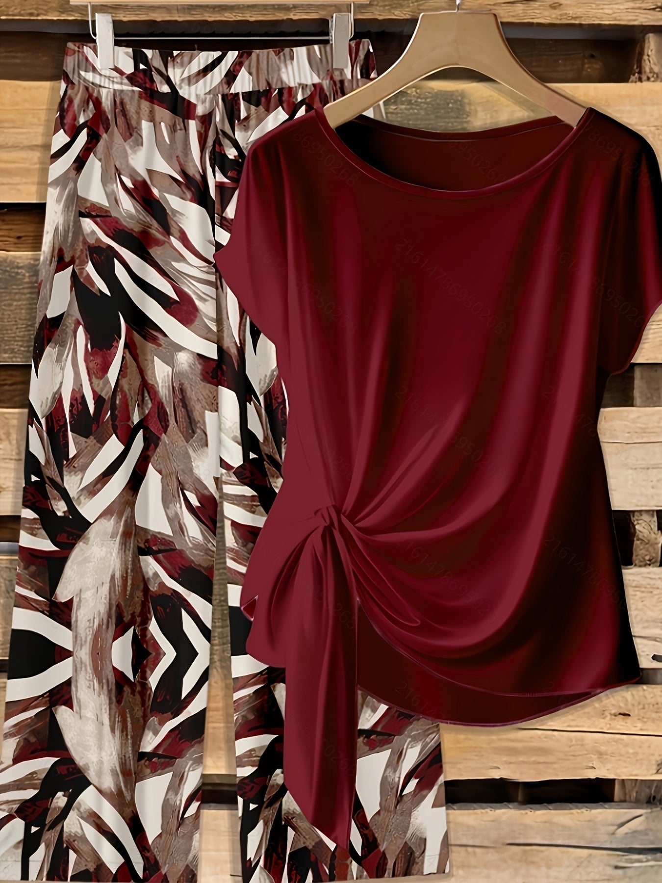Penny™ | Printed Two-Piece Casual Set with Tie-Front Top